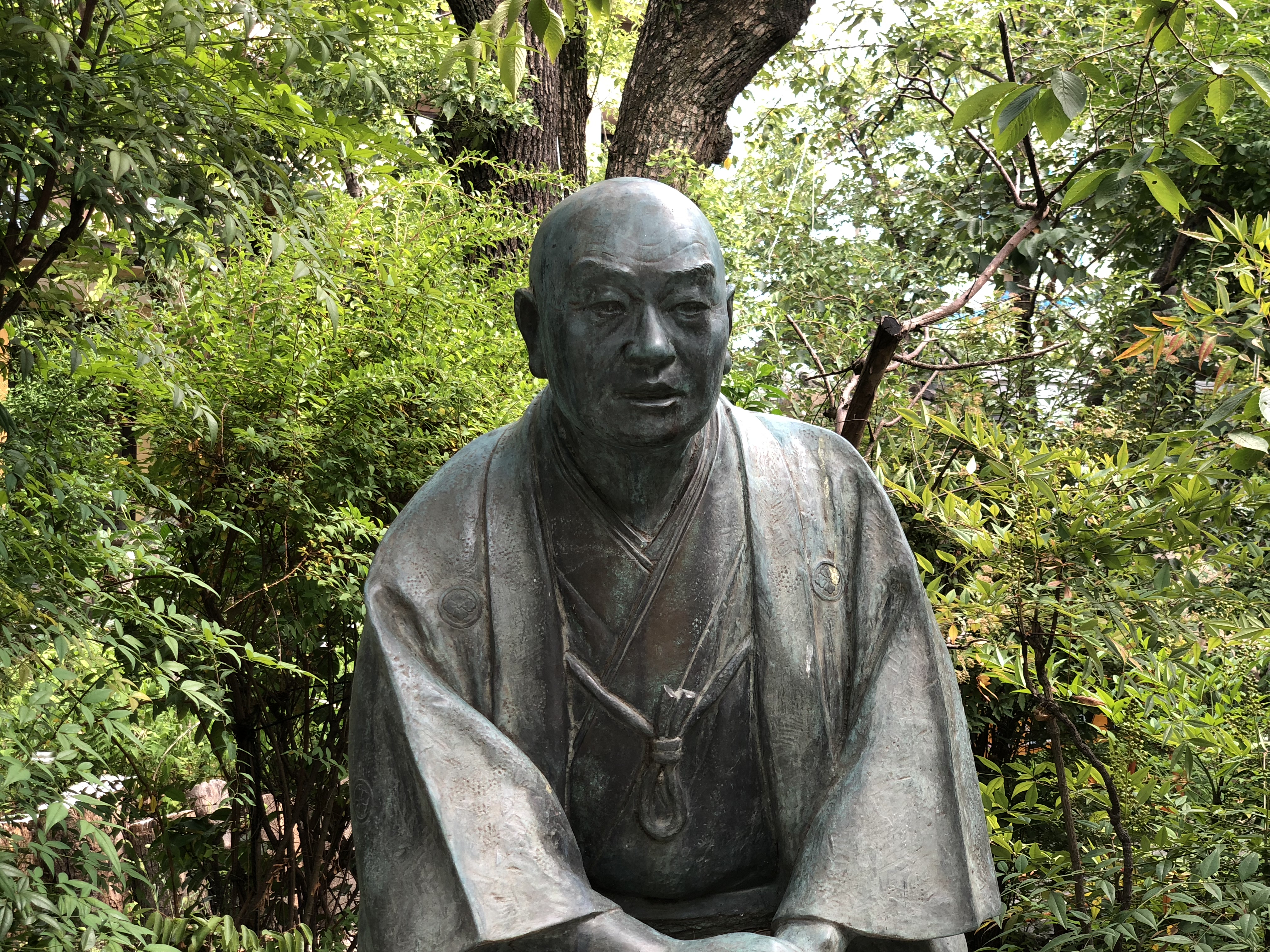 井原西鶴像